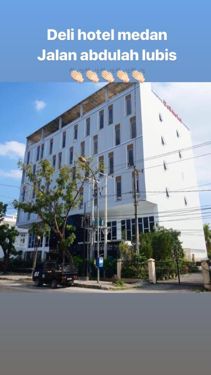 Deli Hotel Медан Екстериор снимка